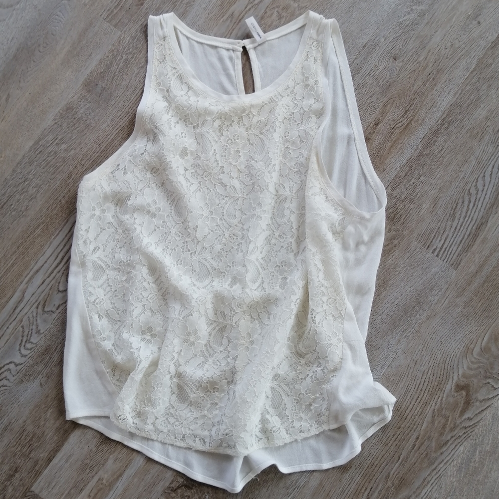 2/$15 Gentle Fawn lace top
